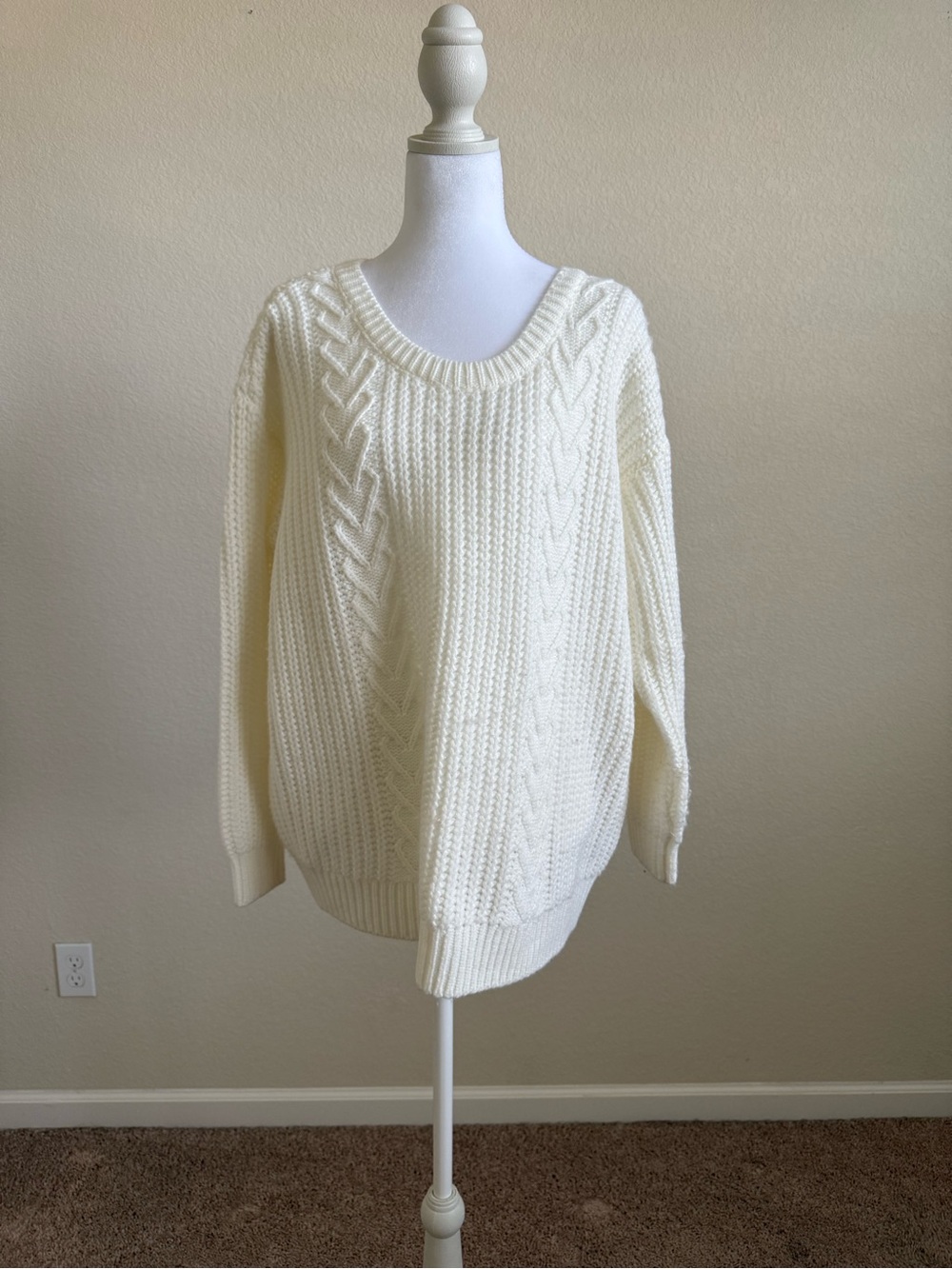 Torrid Cable Knit Heart Tie Back Sweater Winter White Bow in Back NWOT 0 L 12